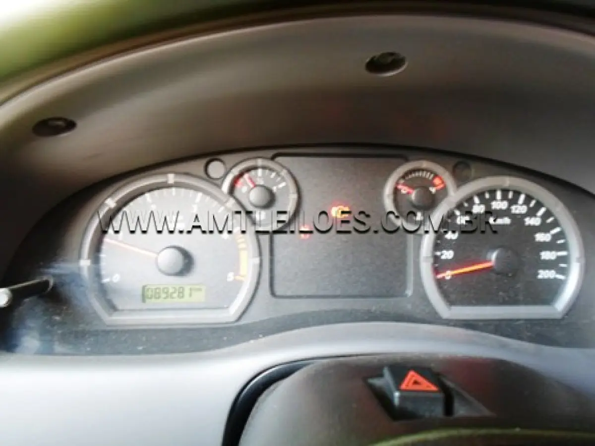LOTE 001 - MARCA/MODELO: I/FORD RANGER XL 13P PLACA: INJ 0353 - CHASSI: 8AFER13P37J006057 FABRICAÇÃO/MODELO: 2006/2007 COR: BRANCA – COMBUSTÍVEL: DIESEL - UL DNIT URUGUAIANA