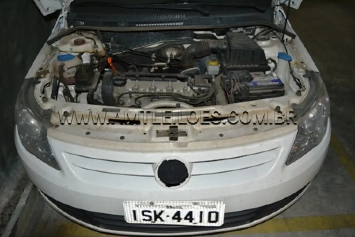 LOTE 004 - MARCA/MODELO: VW/SAVEIRO 1.6 CS PLACA: ISK 4410  CHASSI: 9BWKB05U8CP088053 RENAVAM: 00371174651 FABRICAÇÃO/MODELO: 2011/2012 COR: BRANCA  COMBUSTÍVEL: ÁLCOOL/GASOLINA