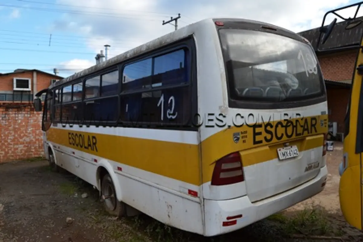 LOTE 008 - ÔNIBUS  AGRALE/GRANMINI,  PLACA: IMX 6142, ANO/MOD: 2005/2006