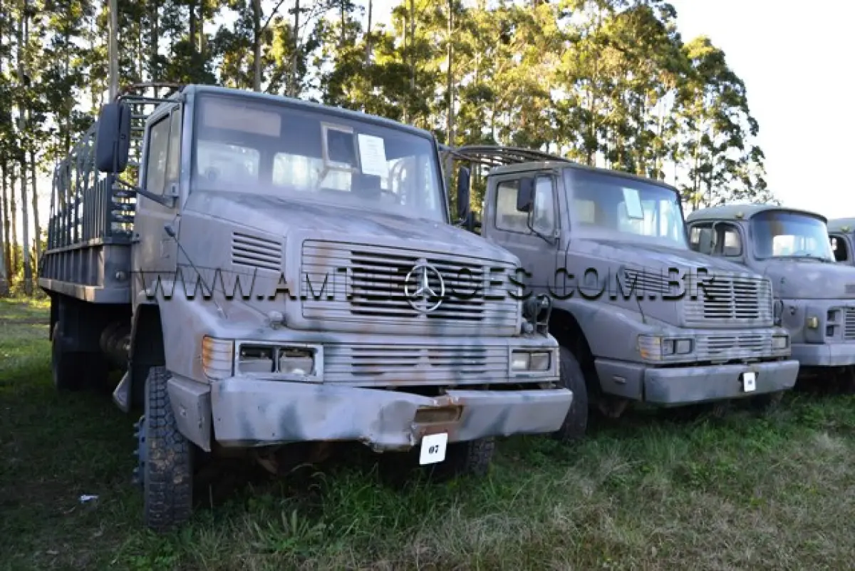 LOTE 007 - MARCA/MODELO:  CAMINHÃO MBB/ LA1418/51, 05 Ton, 4 x 4 ANO: 1992 CHASSI: 9BM384114MB934381 MOTOR: MBB 6 Cil. nº 376962-10-124416