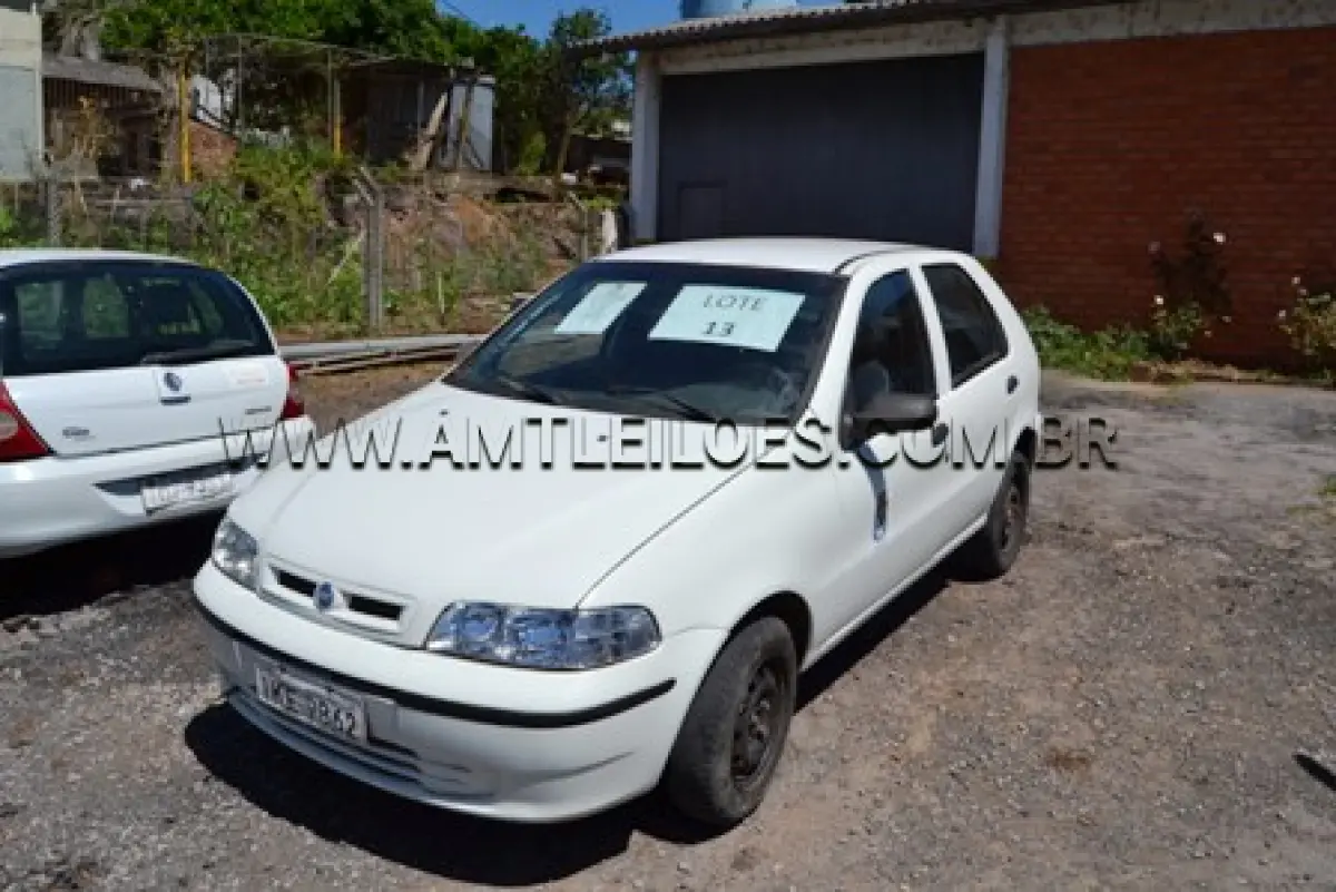 LOTE 013 - FIAT/PALIO EX, ANO: 2001/2002, COR BRANCA, GASOLINA, PLACA: IKE 9862