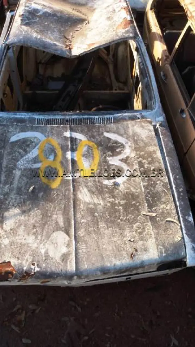 LOTE 080 - SUCATAS: VW/GOL CL (+), ANO: 1989/1989, PLACA: IIA1124; IMP/RENAULT CLIO RT, ANO: 1997/1997, PLACA: IGR5069; VW/FUSCA 1300 (+), ANO: 1978/1978, PLACA: IEC3808; GM/CHEVETTE, ANO: 1977/1977, PLACA: IBS7021