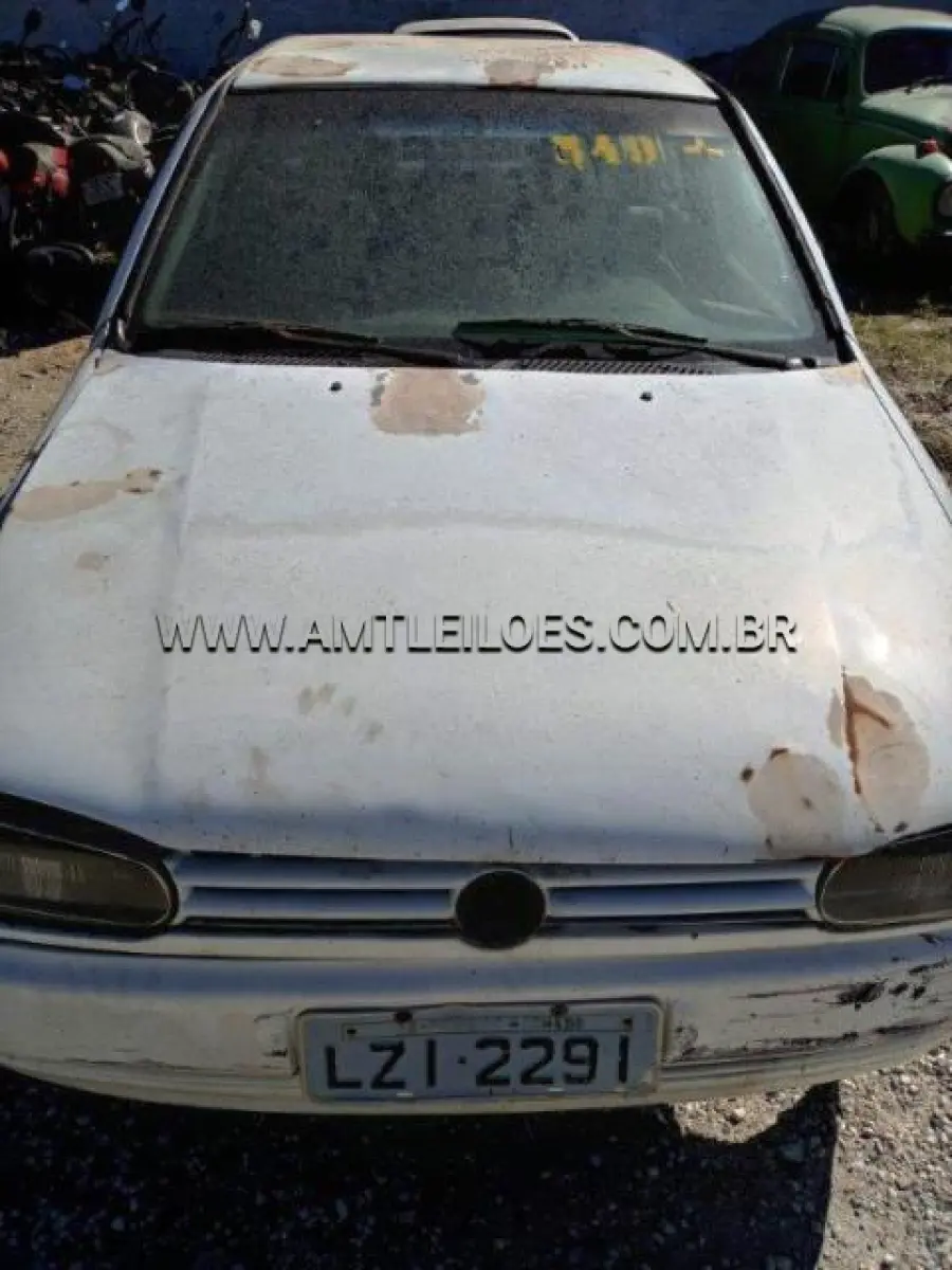 LOTE 549 - SUCATAS: VW/FUSCA 1500, ANO: 1974/1974, PLACA: IFB5356; GM/MONZA SL/E (+), ANO: 1985/1986, PLACA: IBP8669; GM/CHEVETTE SL (+), ANO: 1985/1986, PLACA: ICX1120; FIAT/UNO MILLE (+), ANO: 1991/1991, PLACA: IED6968; VW/GOL 16V (+), ANO: 1998/1998, PLACA: LZI2291