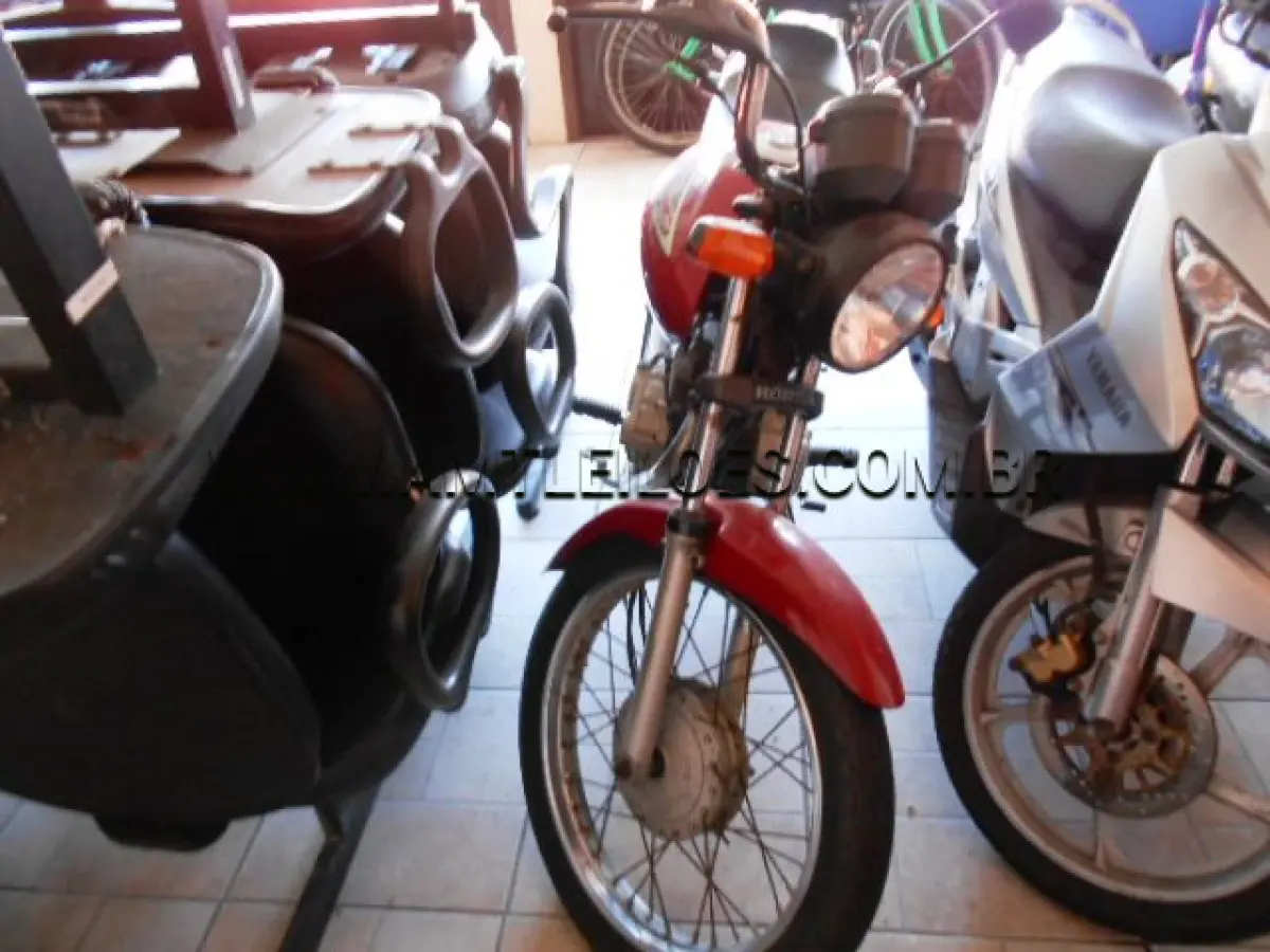 LOTE 012 - MARCA/MODELO: MOTOCICLETA HONDA/CG 125 TITAN KSE; ANO/MODELO: 2003/2004