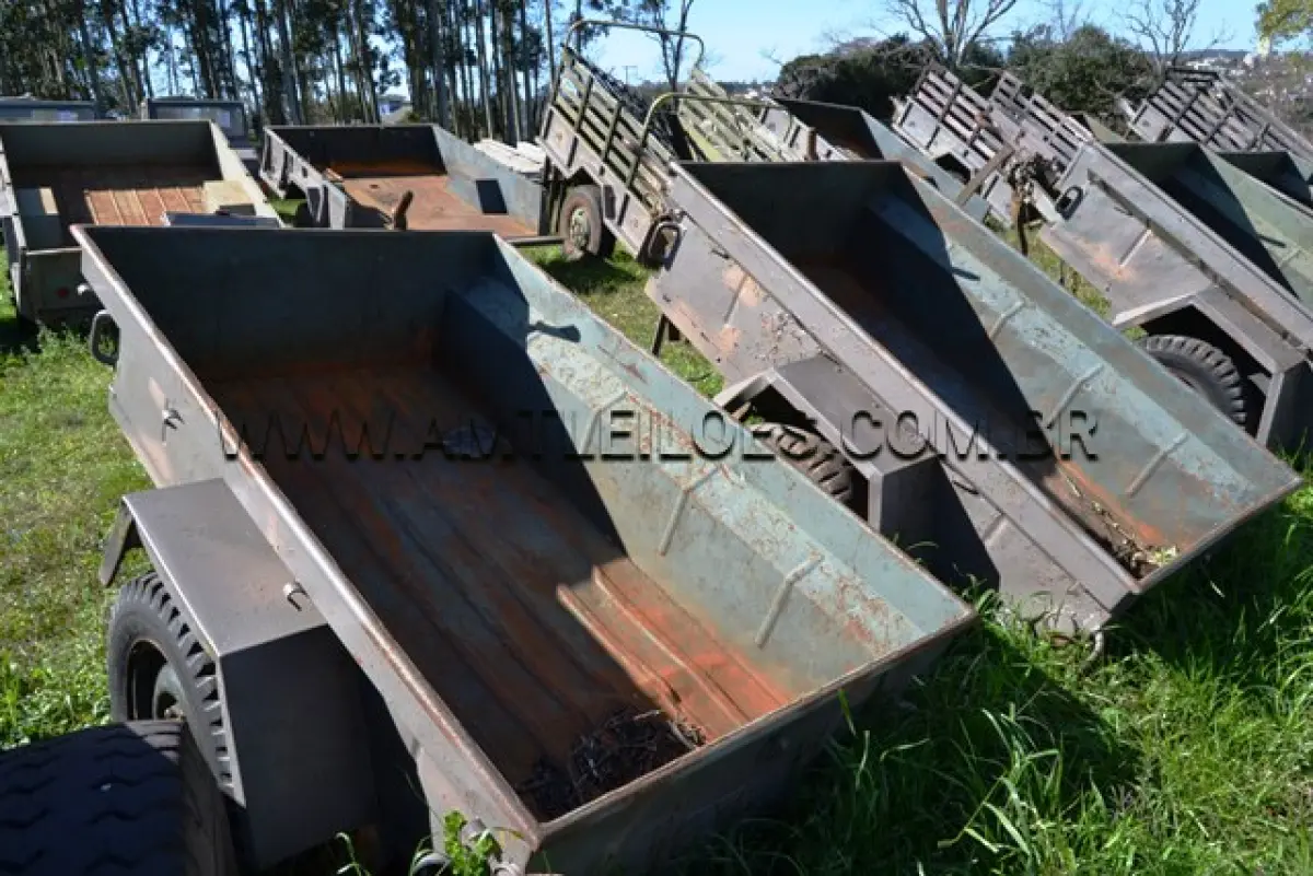 LOTE 067 - REBOQUE, VTNE CARGA ANFÍBIA/ MARCA SANVAS, MODELO MK 250W, ¼ Ton, 2 RODAS ANO: 1974 CHASSI: 075075