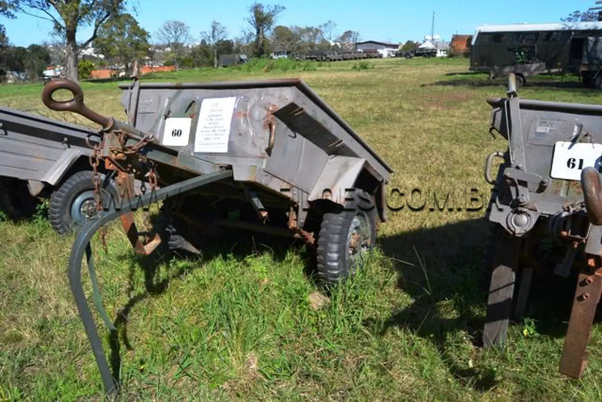LOTE 060 - REBOQUE, VTNE CARGA ANFÍBIA/ MARCA SANVAS, MODELO MK 250W, ¼ Ton, 2 RODAS ANO: 1974 CHASSI: 072075