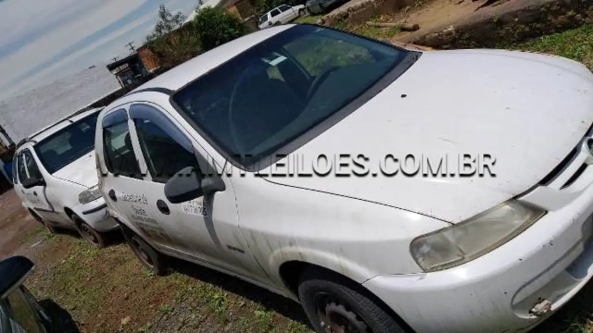 LOTE 031 - MARCA/MODELO: GM/CELTA 4P SUPER; ANO/MODELO: 2004/2005