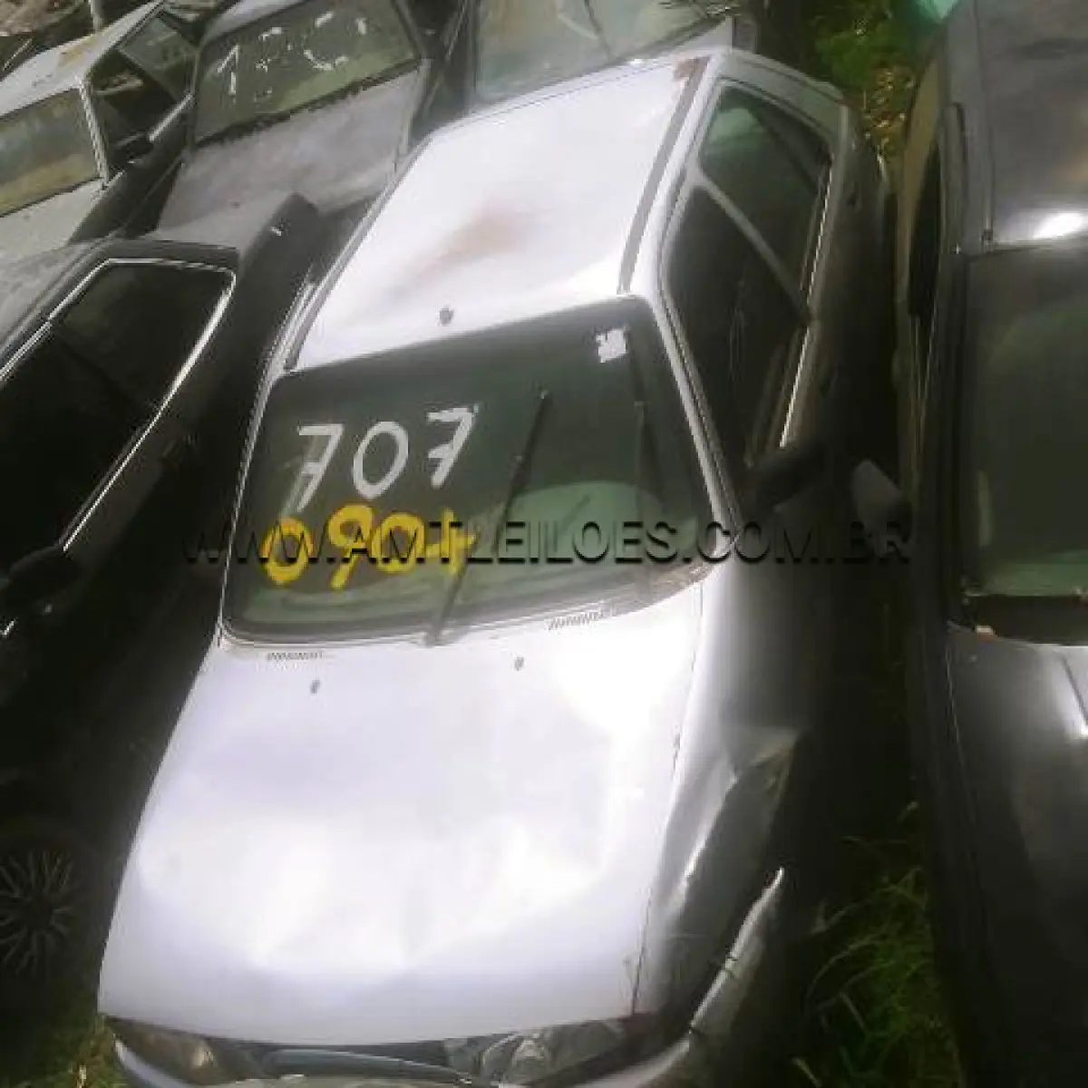 LOTE 090 - SUCATAS: FIAT/UNO MILLE (+), ANO: 1992/1992, PLACA: LXU4754; VW/LOGUS GL (+), ANO: 1994/1994, PLACA: IFS3744; GM/KADETT SL (+), ANO: 1989/1990, PLACA: IBW8064; FIAT/UNO CS (+), ANO: 1985/1986, PLACA: IBB6780; FORD/FIESTA (+), ANO: 1999/2000, PLACA: IJB0744