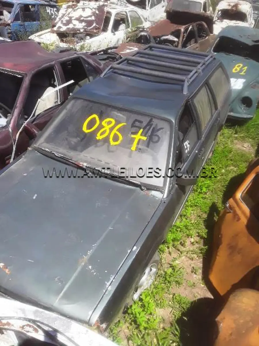 LOTE 086 - FORD/ESCORT L (+), ANO: 1992/1992, PLACA: ICS9813; FORD/FIESTA (+), ANO: 1996/1997, PLACA: MAV1730; VW/QUANTUM CL (+), ANO: 1988/1988, PLACA: ICQ0161; VW/GOL 16V, ANO: 1998/1998, PLACA: IHF8614; VW/FUSCA 1300, ANO: 1982/1982; PLACA: IFB3670