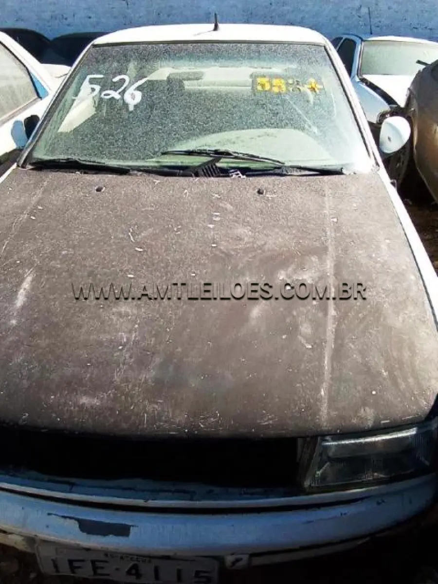 LOTE 553