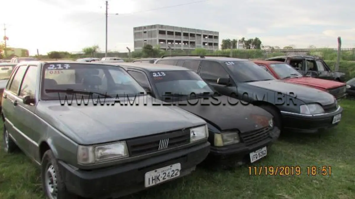 LOTE 031 - SUCATAS: VW/GOL S, ANO: 1981/1981, PLACA: IBS3484, 
GM/OMEGA SUPREMA GLS, ANO: 1996/1996, PLACA: EQK4444, GM/KADETT IPANEMA SL (+), ANO: 1992/1993, PLACA: IFQ9262; FIAT/UNO MILLE EX (+), ANO: 1998/1998, PLACA: IHK2422
