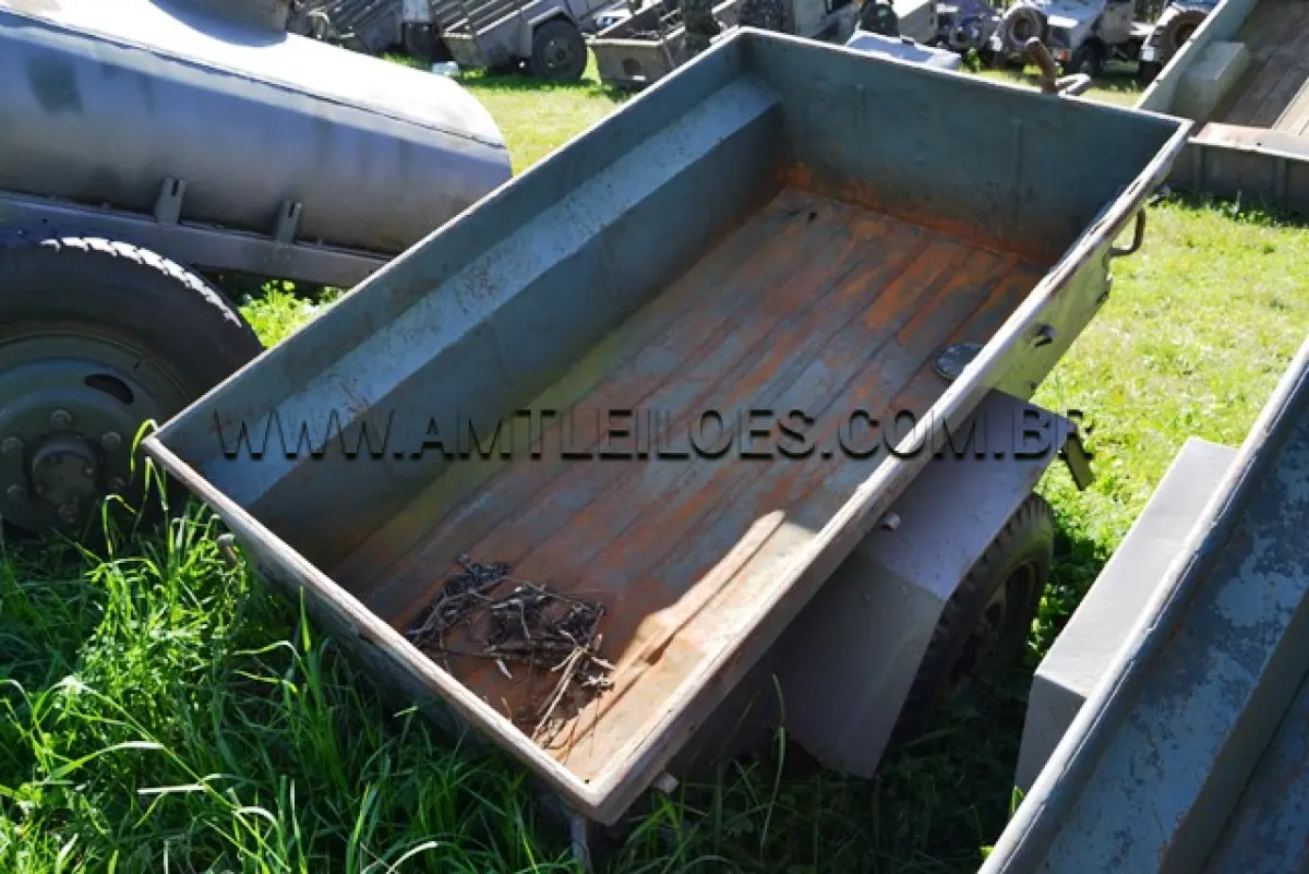 LOTE 067 - REBOQUE, VTNE CARGA ANFÍBIA/ MARCA SANVAS, MODELO MK 250W, ¼ Ton, 2 RODAS ANO: 1974 CHASSI: 075075