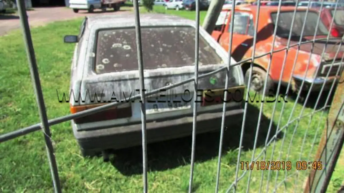 LOTE 028 - SUCATAS: FORD/CORCEL, ANO: 1975/1975, PLACA: IDP1486; IMP/VW GOL CL 1.8 (+), ANO: 1994/1994, PLACA: BOO9342; VW/GOL MI (+), ANO: 1997/1998, PLACA: IHB5254; FIAT/PALIO YOUNG (+), ANO: 2001/2001, PLACA: IJX5289