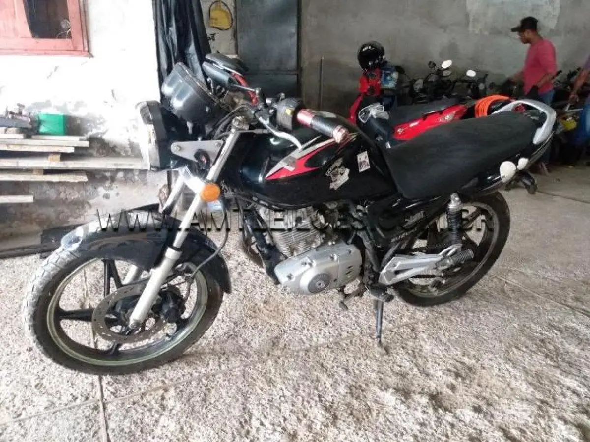 LOTE 277 - JTA/SUZUKI EN125 YES, PLACA: IOZ6622, ANO: 2008/2008