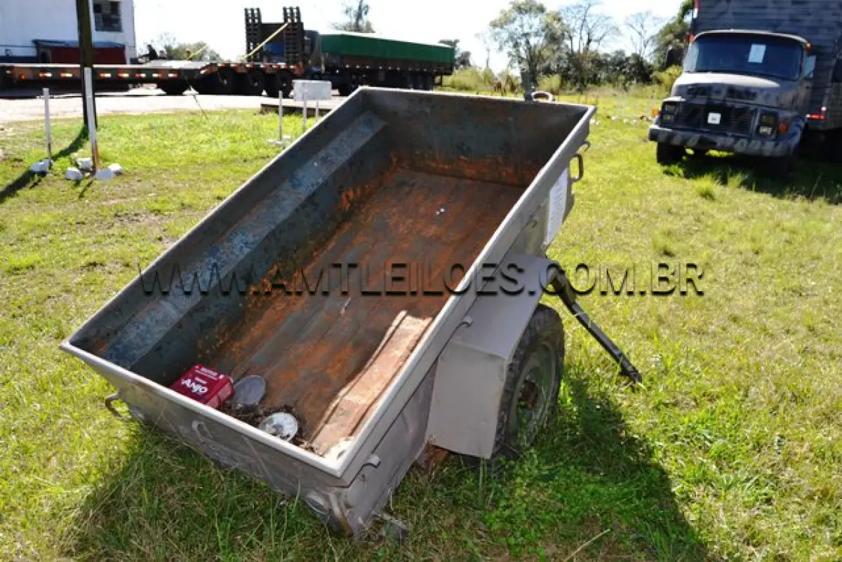 LOTE 062 - REBOQUE, VTNE CARGA ANFÍBIA/ MARCA SANVAS, MODELO MK 250W, ¼ Ton, 2 RODAS ANO: 1974 CHASSI: 070075