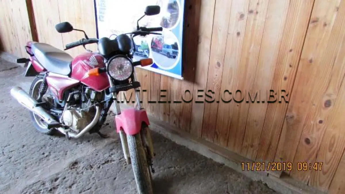 LOTE 007 - MARCA/MODELO: HONDA/CG 150 TITAN KS; ANO: 2005/2006