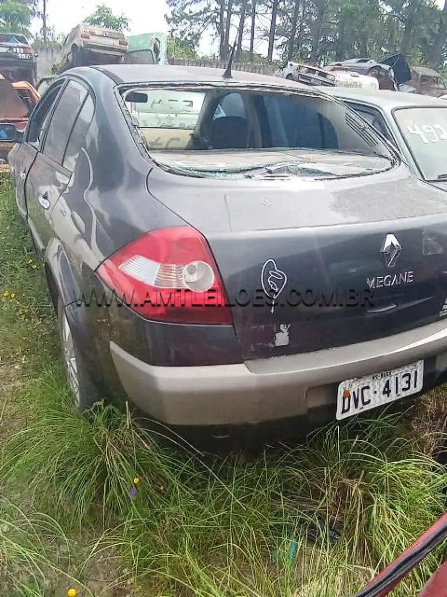 LOTE 525 - RENAULT/MEGANESDDYN 20, PLACA: DVC4131, ANO: 2007/2008