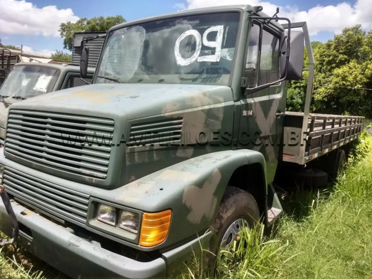 LOTE 009 - SUCATA "SOMENTE CDV" : PICAPE CABINE DUPLA RANGER 3.0 XLS 05 PSG 4X4 FORD, ANO 2008; CAMINHÃO EMP GE L1614/51 14T 4X2 MERCEDES-BENZ, ANO 1991, PLACA: IIA3354