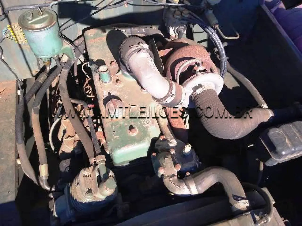 LOTE 011 - MARCA/MODELO: CAMINHÃO ENGESA / EE25/EF2521, 2 1/2 Ton, 6 x 6 ; ANO: 1981
CHASSI: 9BB025312BJ000777                                
MOTOR: 6 Cil., MBB nº 3443150U9035308