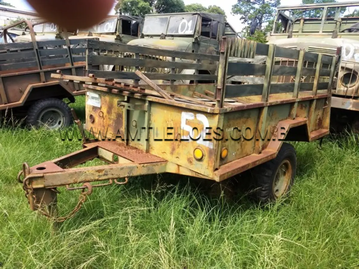 LOTE 052 - REBOQUE CARGA EMP GE 11660 3/4T 2R RODOVIÁRIA 1977