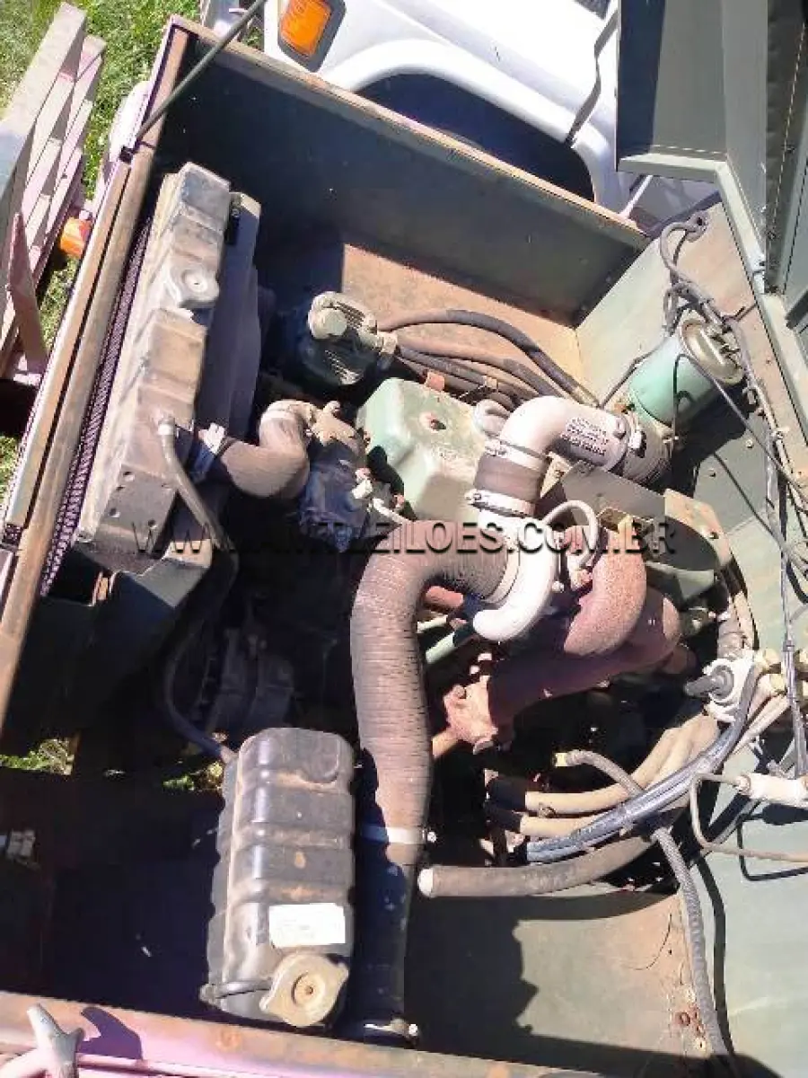 LOTE 011 - MARCA/MODELO: CAMINHÃO ENGESA / EE25/EF2521, 2 1/2 Ton, 6 x 6 ; ANO: 1981
CHASSI: 9BB025312BJ000777                                
MOTOR: 6 Cil., MBB nº 3443150U9035308