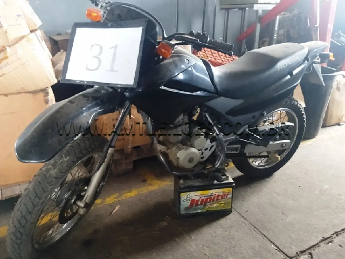 LOTE 031 - MOTOCICLETA EMP GE NRX 150 BROS 02PSG 2X1 HONDA, ANO 2003, PLACA: ILO 0889