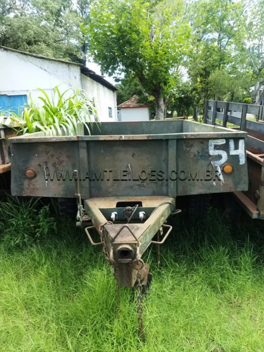 LOTE 054 - REBOQUE CARGA EMP GE 1 1/2T 2R PONTAL 1975