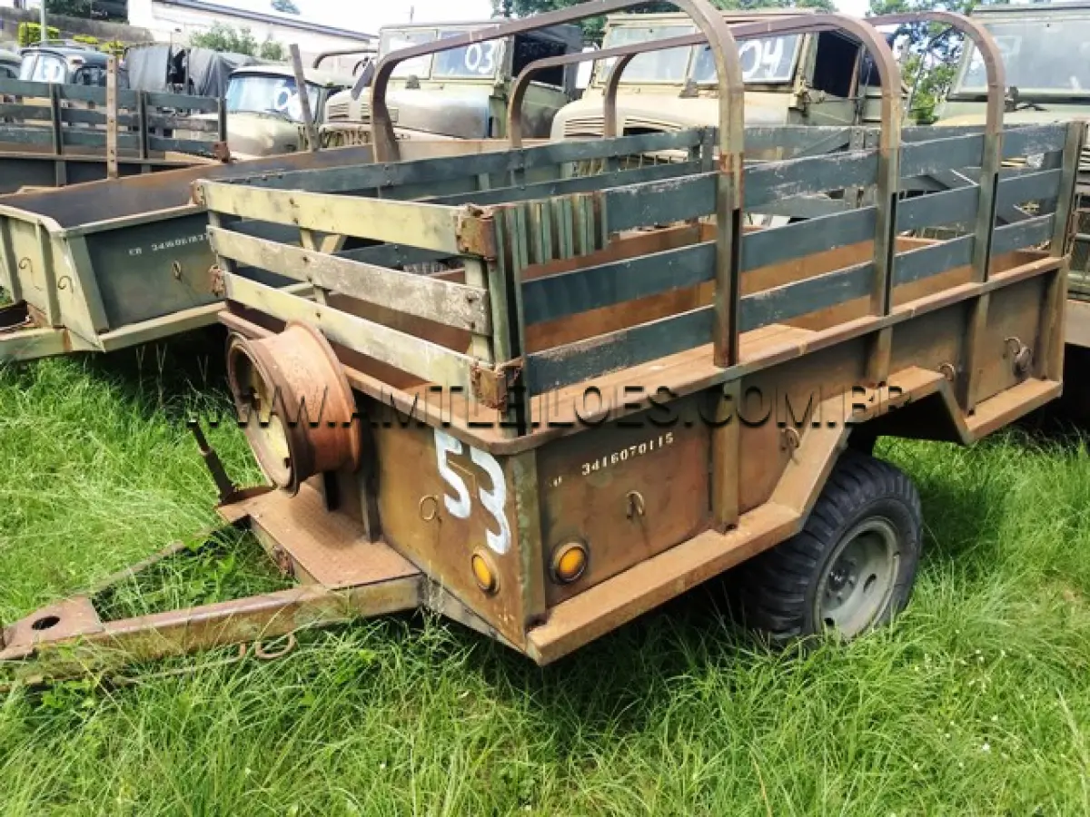LOTE 053 - REBOQUE CARGA EMP GE 11660 3/4T 2R RODOVIÁRIA 1977