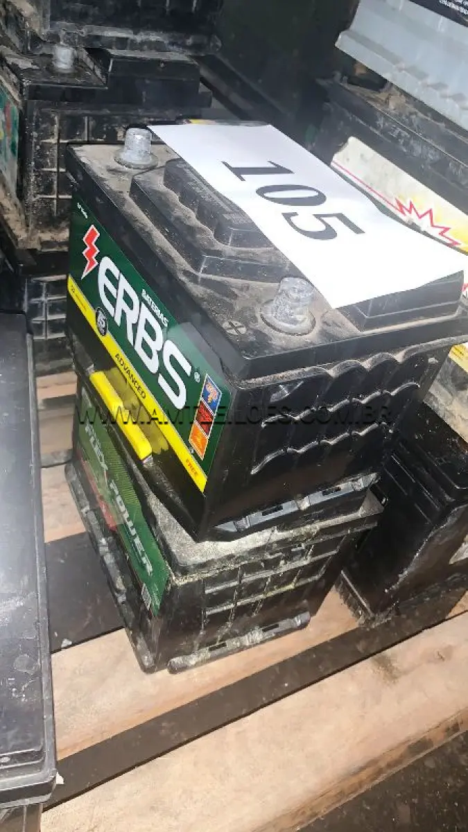 LOTE 105 - MARCA/MODELO: 03 BATERIAS 50AH 12V