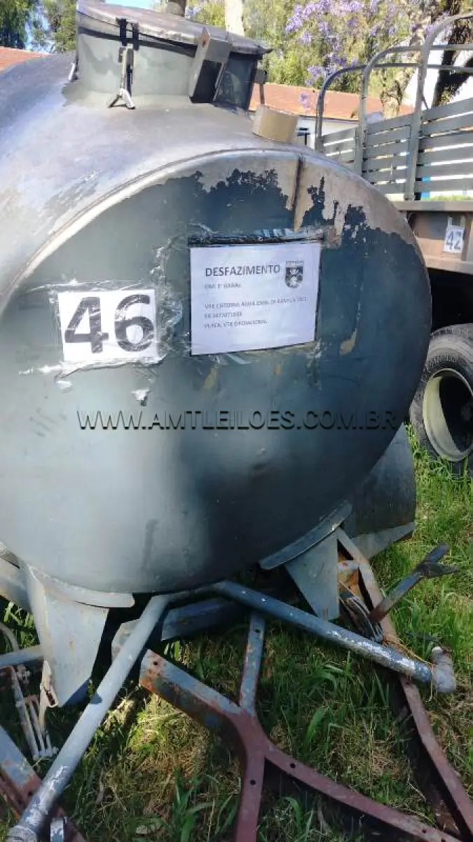 LOTE 046 - MARCA/MODELO: CISTERNA ÀGUA 1500L 2R RANDON