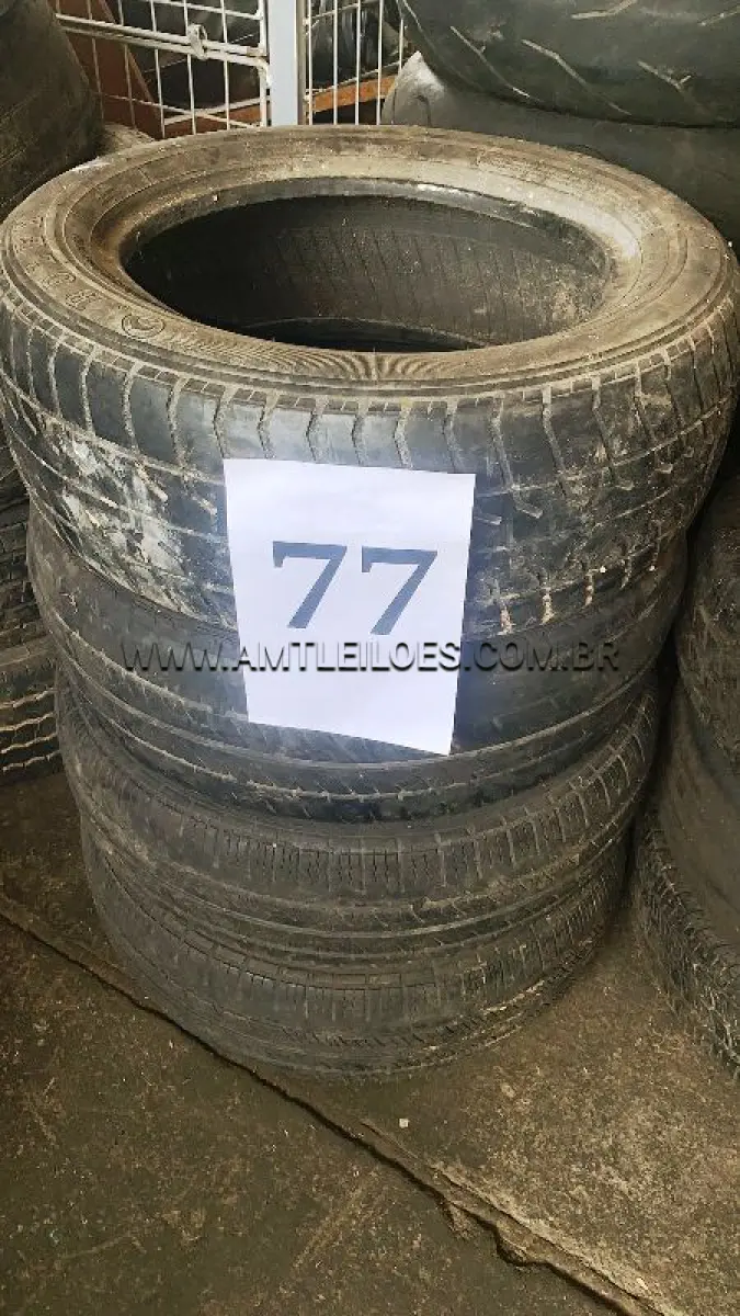 LOTE 077 - MARCA/MODELO: 02 PNEUS 185/60 R14 ; 02 PNEUS 185/65 R14