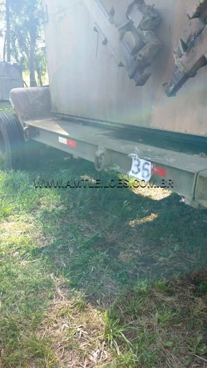 LOTE 036 - MARCA/MODELO: PLAT L RETO AUTOCARREGANTE 18T 4R BISELLI 