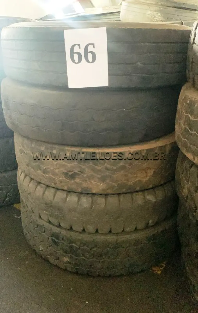 LOTE 066 - MARCA/MODELO: 10 PNEUS 10.00 R20