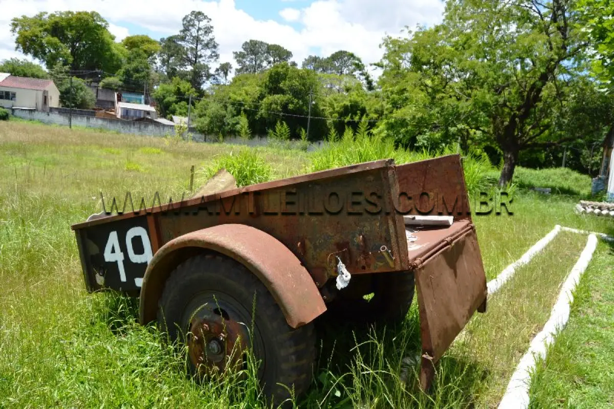 LOTE 049 - MARCA/MODELO: CARGA ANFÍBIA ¼T 2R CURITIBA 