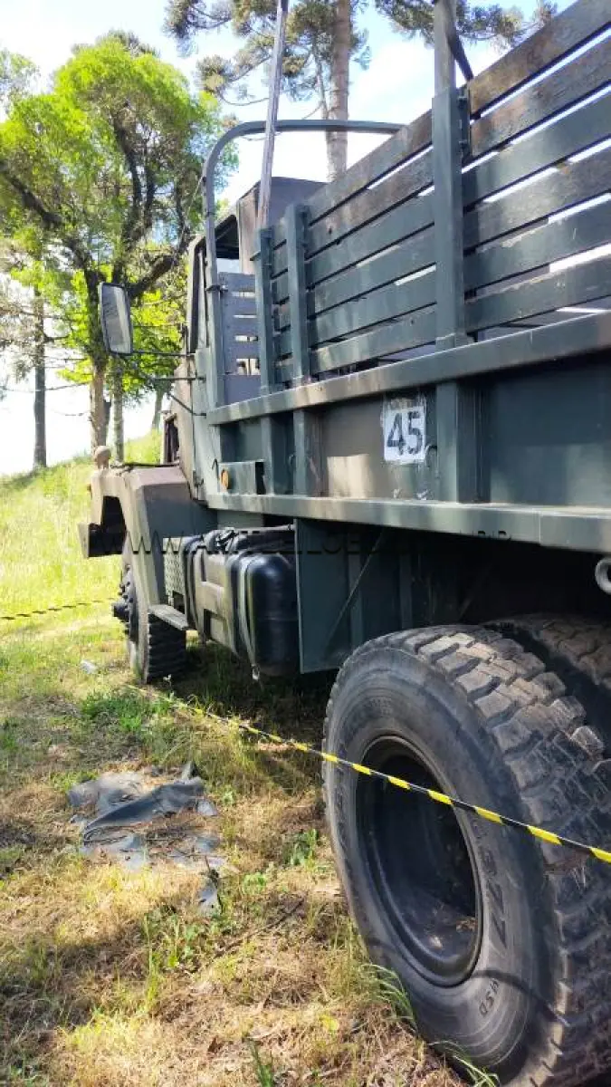 LOTE 045 - MARCA/MODELO: EMP GE UAIM150 5T 6X6 TEREX
