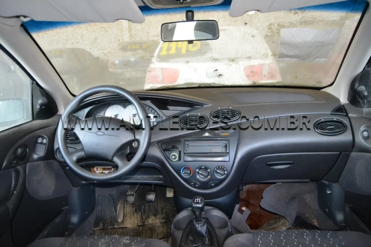 LOTE 009 - Espécie: PASSAGEIRO / Marca: I / Modelo: FORD FOCUS 1.6L HA / Placa: KZS3203 / Ano fabricação: 2006 / Ano modelo: 2006 / Cor: PRETA / Chassi: 8AFDZZFHA6J494045 / Motor: 6J494045 / Renavam: 883434830