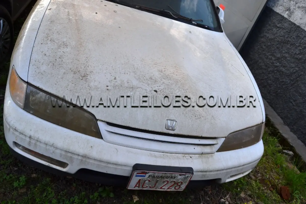 LOTE 007 - SUCATA - HONDA/ACCORD SEDÃ, Placa: ACJ228, UF: PARAGUAY Ano: 1994/ Cor: Branca, Chassi: JHMCD56200C000823.