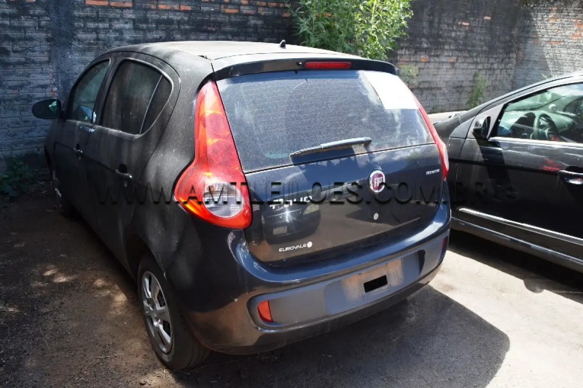 LOTE 021 - Espécie: PASSAGEIRO / Marca: I / Modelo: FIAT PALIO ATTRACT 1.4 / Placa: IUM5D81 / Ano fabricação: 2013 / Ano modelo: 2013 / Cor: PRETA / Chassi: 8AP196272D4027436 / Motor: 327A0111320269 / Renavam: 548088268