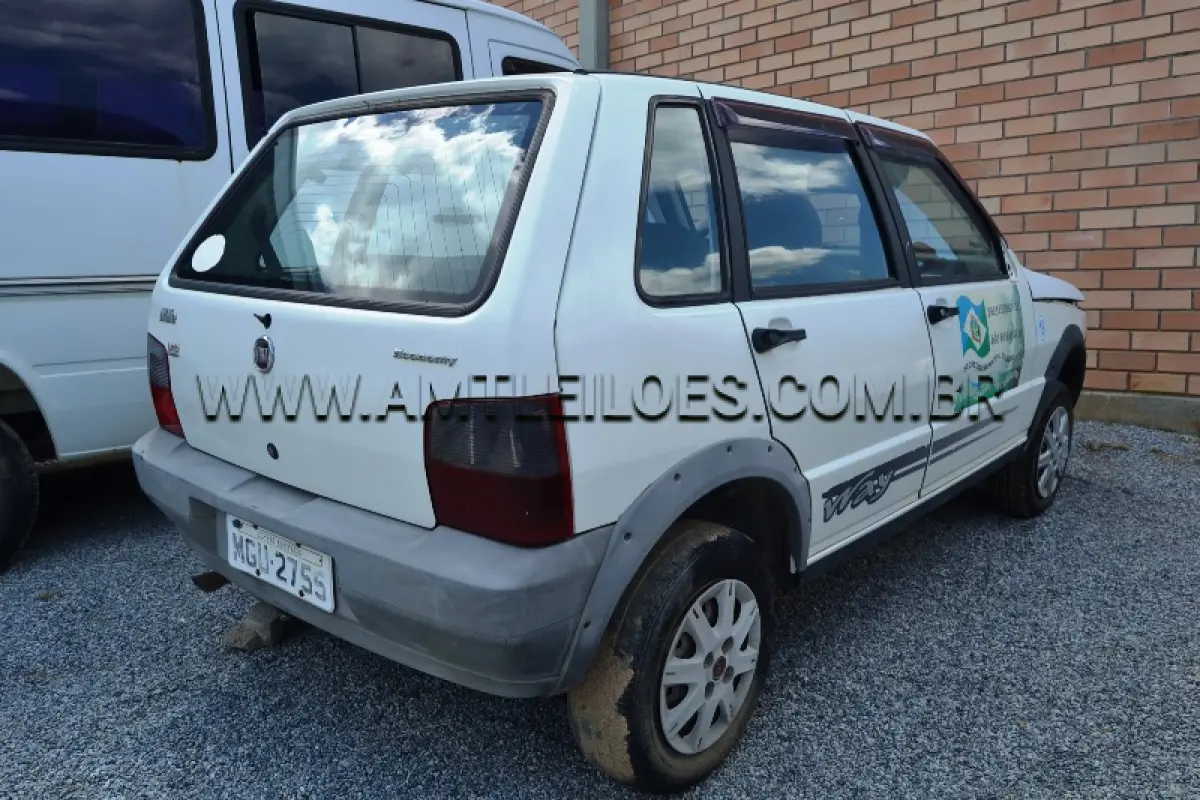 LOTE 005 - MARCA/MODELO:  FIAT/ UNO MILLE WAY Ano/modelo: 2009/2010.