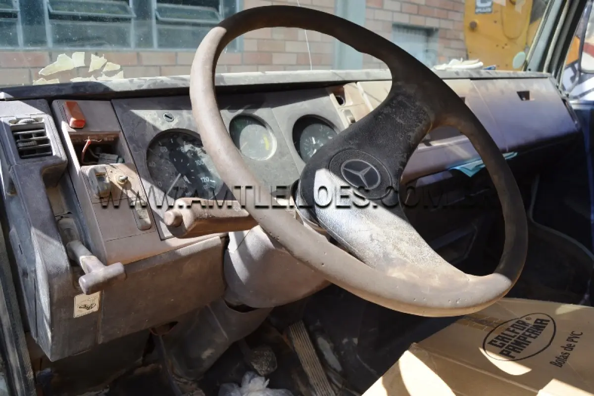 LOTE 007 - MARCA/MODELO: CAMINHÃO BASCULANTE  /  MB1618 -  Ano: 1993