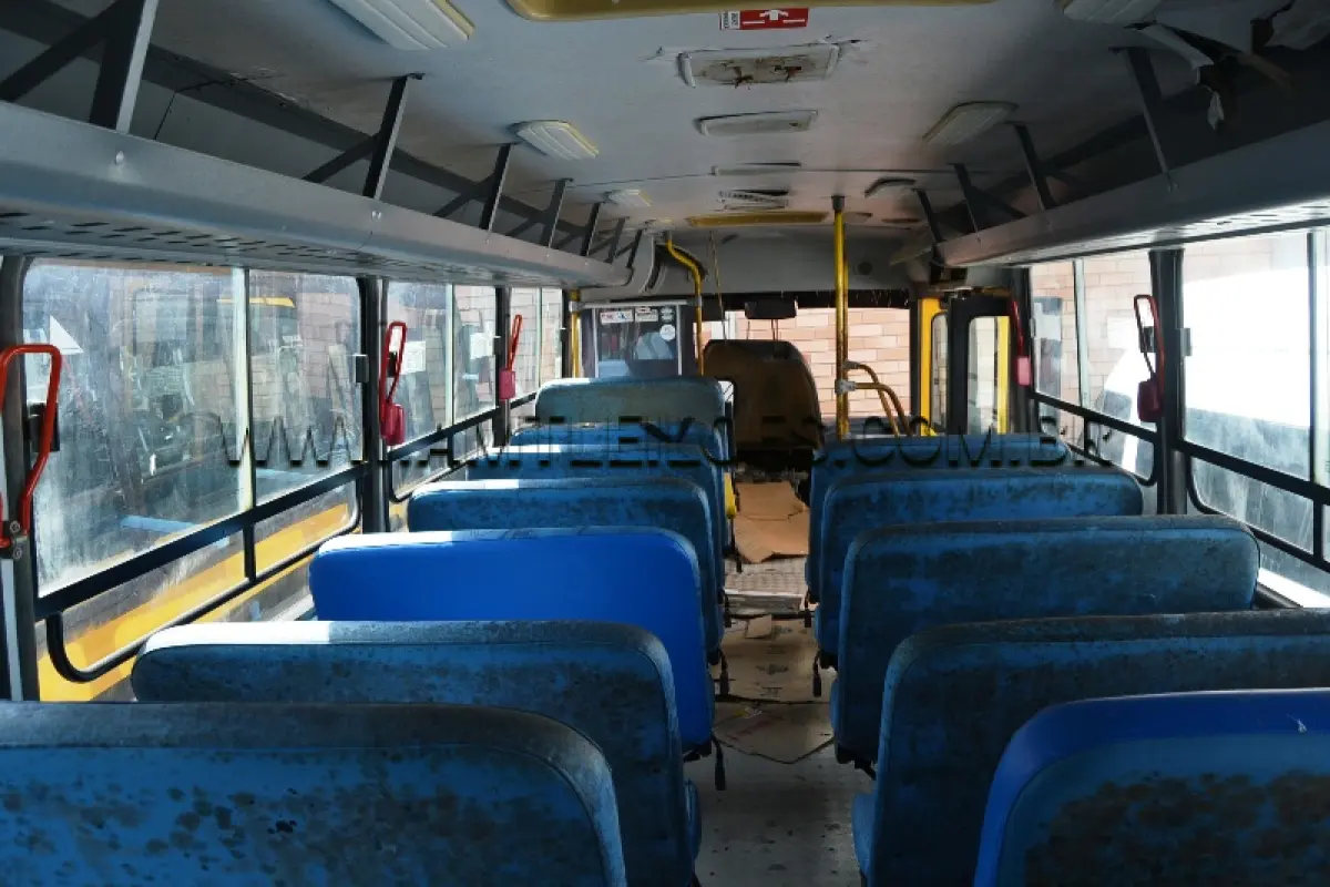 LOTE 002 - MARCA/MODELO: ÔNIBUS ESCOLAR VW/ 15.190 - Ano/modelo:  2011/2012