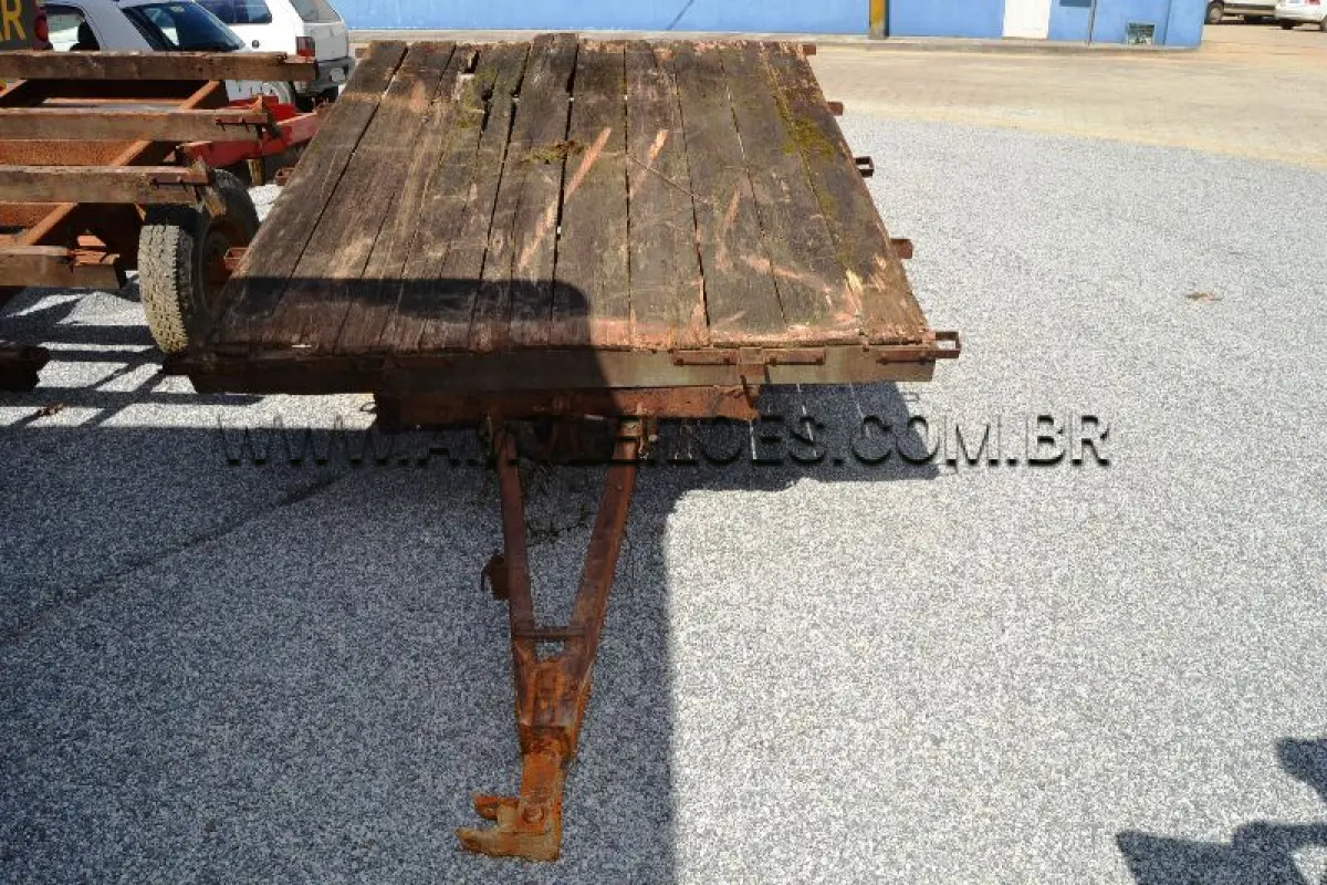 LOTE 011