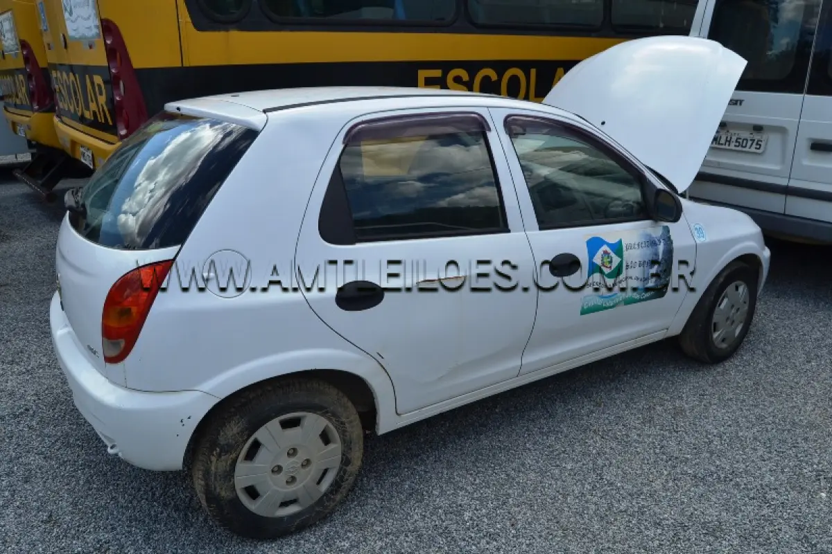 LOTE 004 - MARCA/MODELO: GM/ CELTA -  Ano/modelo:  2003/2004