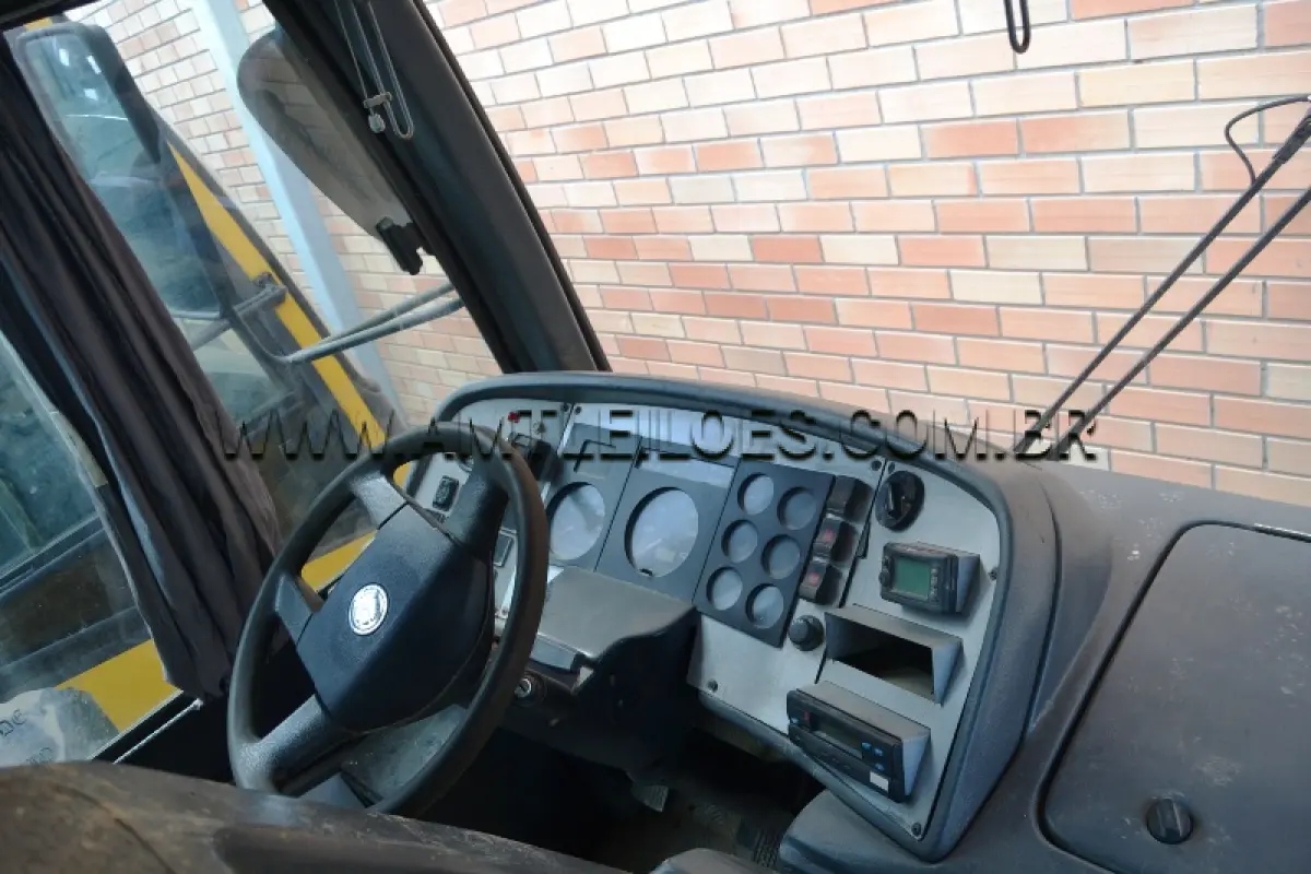 LOTE 002 - MARCA/MODELO: ÔNIBUS ESCOLAR VW/ 15.190 - Ano/modelo:  2011/2012