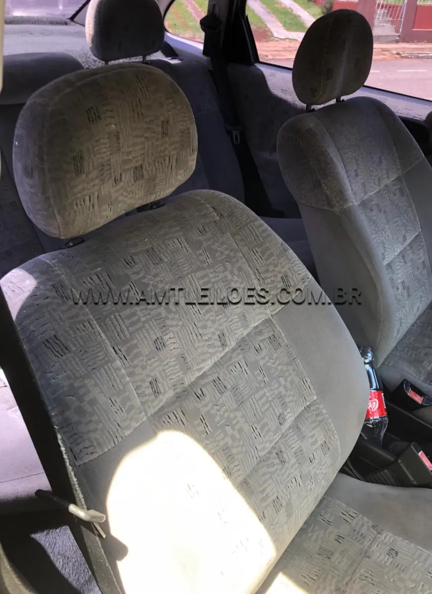 LOTE 008 - MARCA/MODELO: GM / VECTRA ELEGANCE, Placa: JBM1E69, Ano/Modelo: 2005