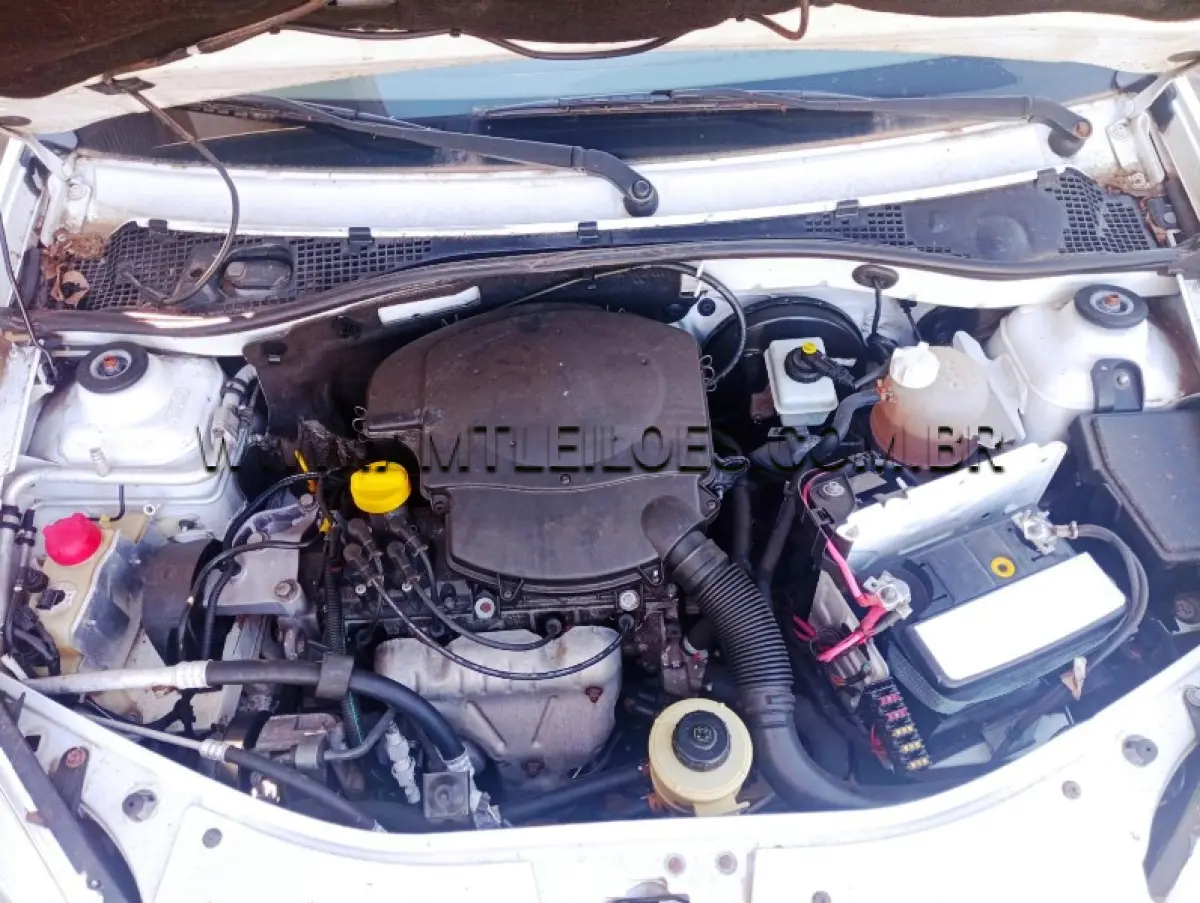 LOTE 058 - RENAULT/SANDERO EXP 16HP, ANO/MODELO: 2013/2013