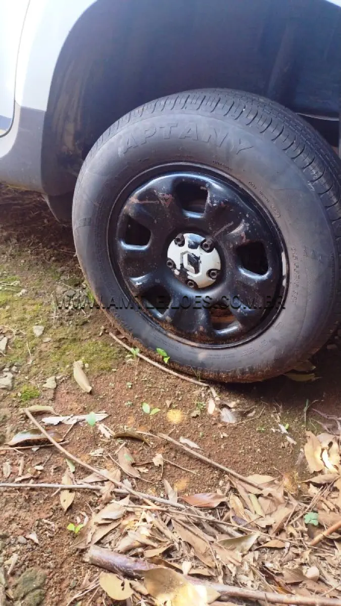 LOTE 029 - RENAULT/DUSTER 16 E 4X2, ANO/MODELO: 2013/2014