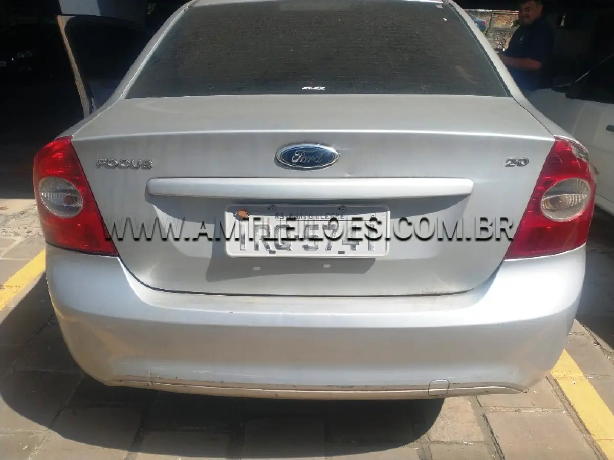 LOTE 098 - I/FORD FOCUS 2L FC FLEX, ANO/MODELO: 2010/2011