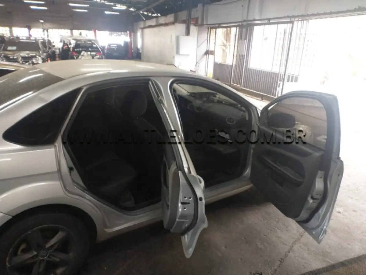 LOTE 079 - I/FORD FOCUS 2L FC FLEX, ANO/MODELO: 2010/2011