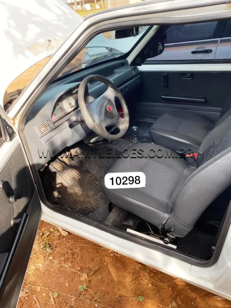 LOTE 024 - FIAT/UNO MILLE ECONOMY, ANO/MODELO: 2013/2013